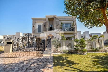 Superb 1 kanal House is for Sale in Phase 6 Dha Lahore.