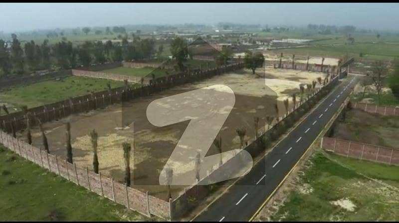 روڑا لاہور میں 8 کنال رہائشی پلاٹ 4.0 کروڑ میں برائے فروخت۔