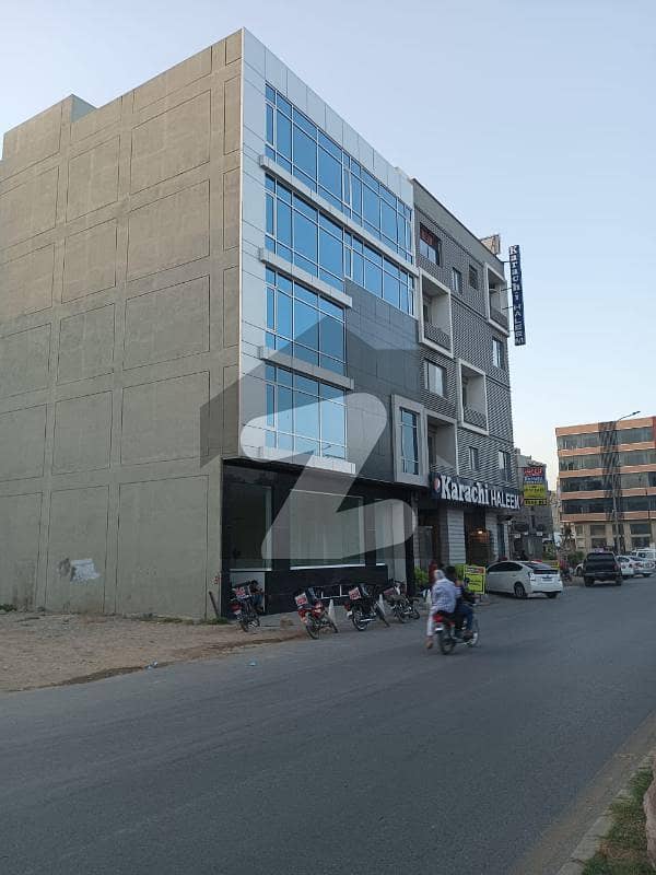 200 Sq. Yds. Commercial Building For Rent At Prime Location Of Big Bukhari Commercial, Main Ittihad Road, DHA Phase 6
