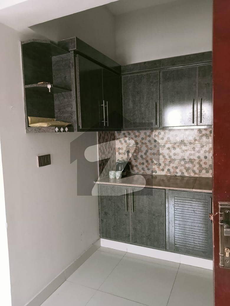 One bed apartment available for rent in Gulberg Samama
