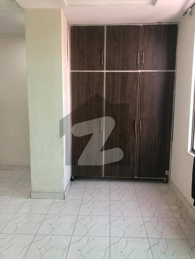 2 Bed Appartment Available For Rent In Bahria Town Lahore