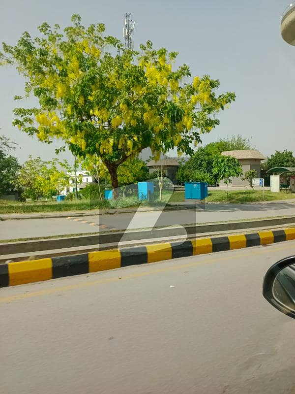 Kanal Plot Corner Near To Mcdonald's For Sale In Dha Phase 2 Islamabad