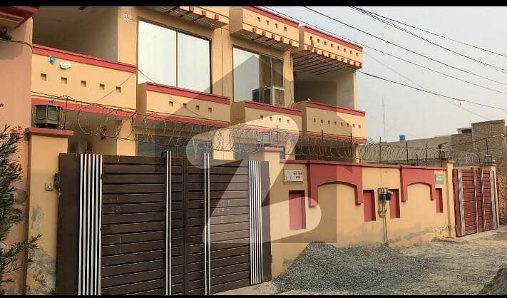10 Marla Beautiful House Urgent For Sale
