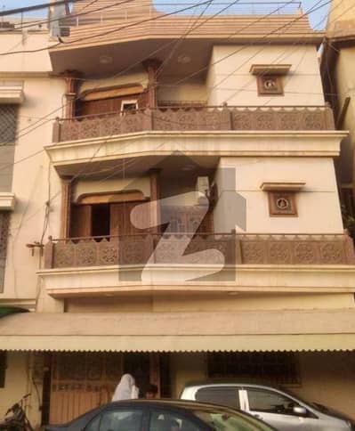 ہل پارک کراچی میں 6 کمروں کا 6 مرلہ مکان 7.75 کروڑ میں برائے فروخت۔