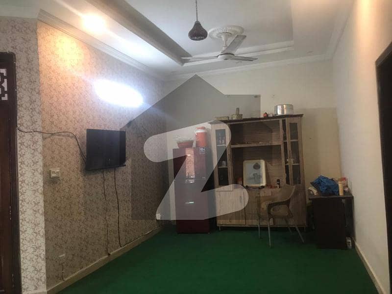 7 marla upper portion for rent in CBR twon