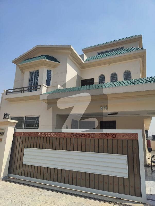 Overseas 5 brand new Upper portion available for rent