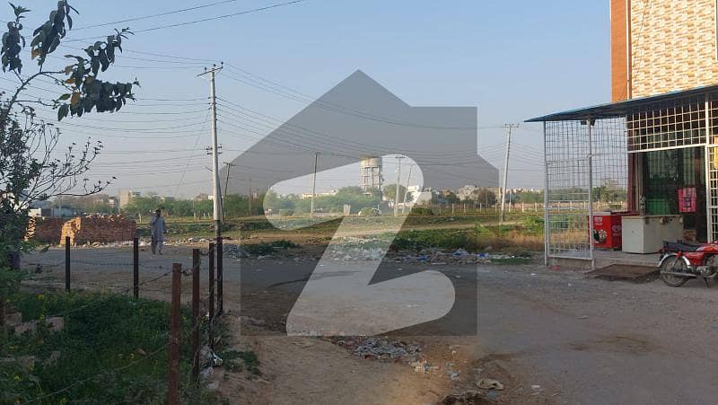 15 Marla Paid Location Near Park Mosque Market And Main Road Plot For Sale.