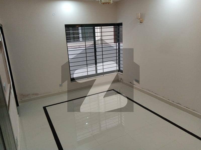10 Kanal House For Rent