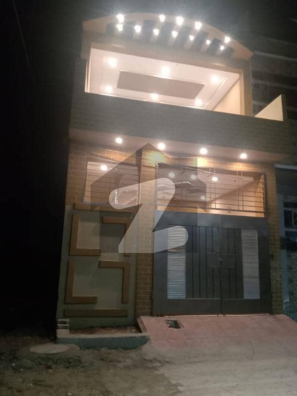 شالیمار کالونی ملتان میں 2 کمروں کا 3 مرلہ مکان 70.0 لاکھ میں برائے فروخت۔