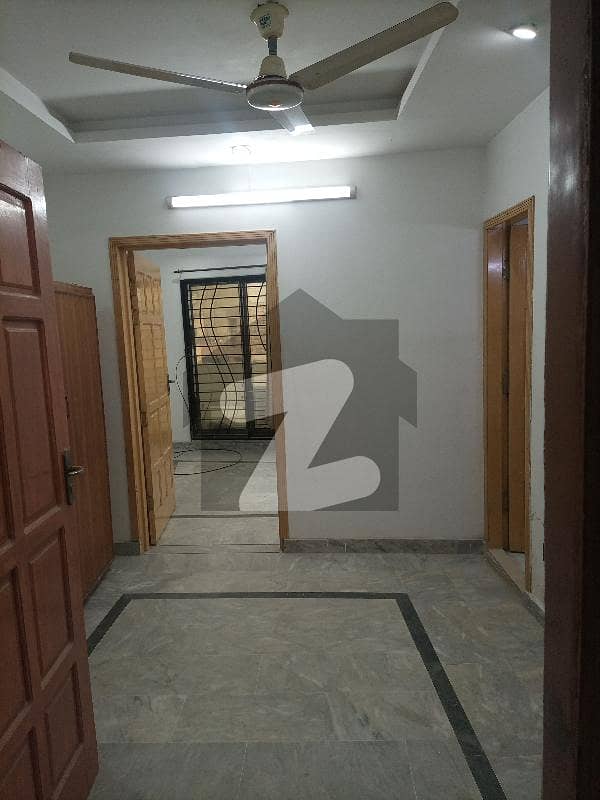 one bedroom with attached bath Tv lounge kitchen flat available for rent E-11 4