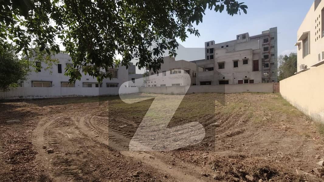2 Marla Commercial Plot Ideally Situated In Barki Road
