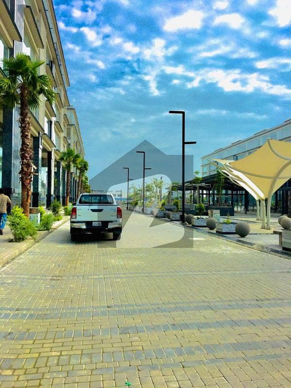08-Marla Commercial Plaza Facing Golf Available For Sale 08-Marla Commercial Plaza Facing Golf Available For Sale