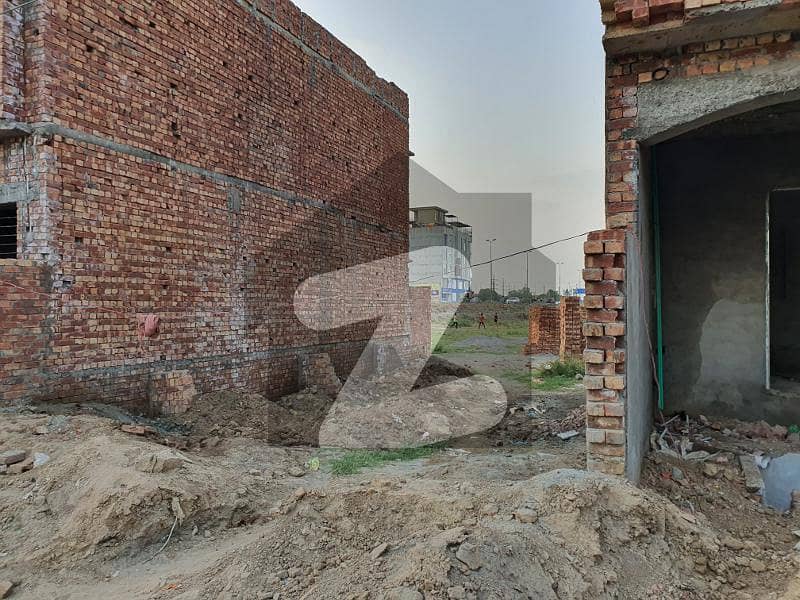 اسٹیٹ لائف ہاؤسنگ سوسائٹی لاہور میں 5 مرلہ رہائشی پلاٹ 1.1 کروڑ میں برائے فروخت۔