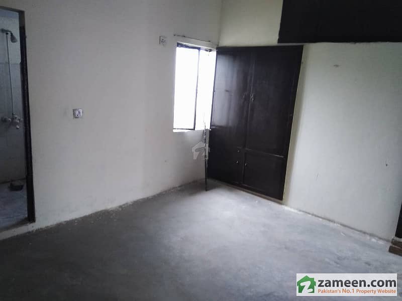 For Small Family - 2nd Floor Portion For Rent - 2 Minutes Walk From Shamsabad Metro Station