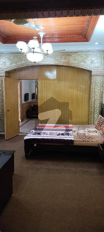 ای ۔ 11/4 ای ۔ 11 اسلام آباد میں 6 کمروں کا 8 مرلہ مکان 2.2 لاکھ میں کرایہ پر دستیاب ہے۔