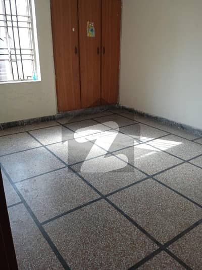 4 Marla Flat near scheem Moor Muslim block