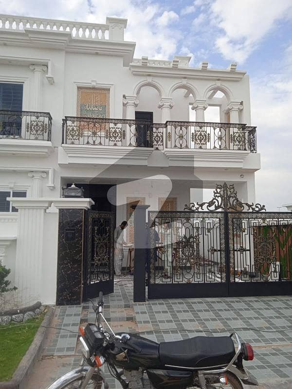 One Kanal Beautiful Lavish House For Sale In City Houseing Sialkot Citi Housing Society, Sialkot