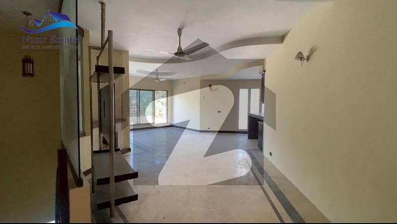 ڈی ایچ اے فیز 1 - بلاک ڈی فیز 1,ڈیفنس (ڈی ایچ اے),لاہور میں 5 کمروں کا 2 کنال مکان 16.0 کروڑ میں برائے فروخت۔