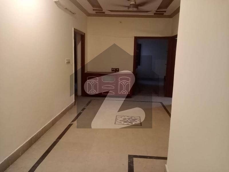Good 3.5 Marla House For sale In Saeed Colony - New Garden Block