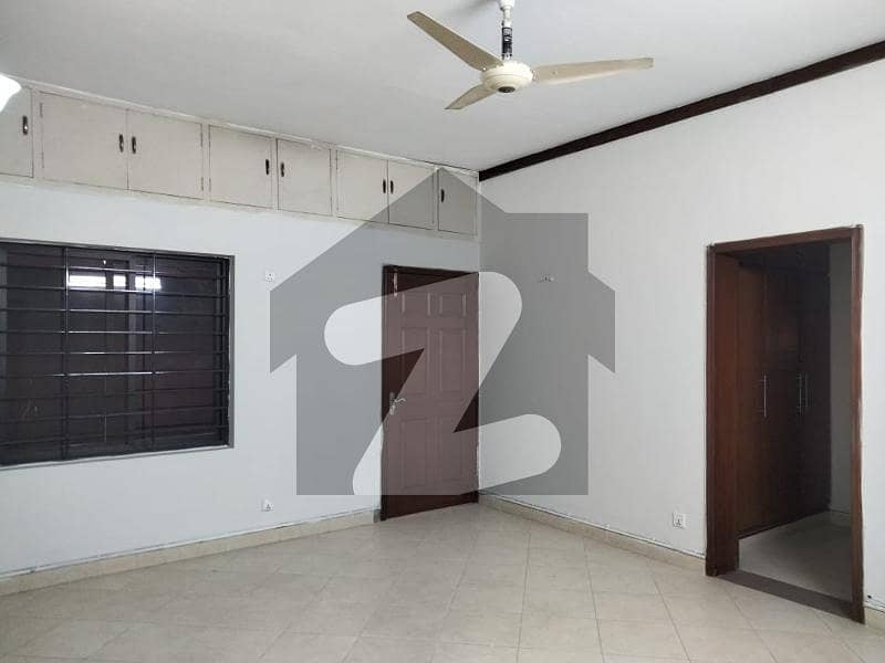 F-8/3 Margalla Facing Single Storey House Available On Rent F-8/3 Margalla Facing Single Storey House Available On Rent