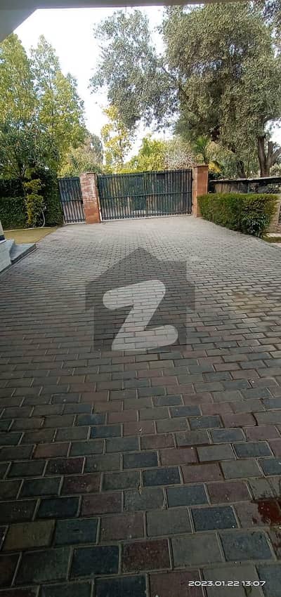 ایف ۔ 11 اسلام آباد میں 3 کمروں کا 1 کنال زیریں پورشن 2.15 لاکھ میں کرایہ پر دستیاب ہے۔