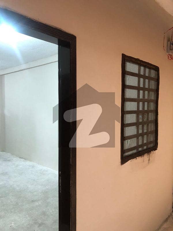 1 Bedroom For Rent in Bhatta Chowk
