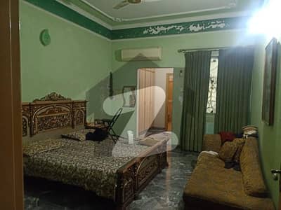 اچھرہ لاہور میں 3 کمروں کا 4 مرلہ مکان 1.5 کروڑ میں برائے فروخت۔