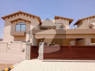 1-Kanal New House For Sale