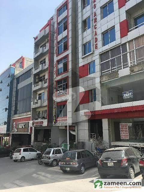 Top Plaza Available Rent Coming 15 Lac+