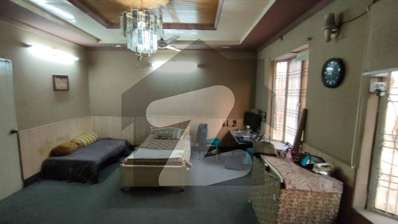 3-Marla 04-Bedrooms Triple Storey Facing Park, House Available For Rent.