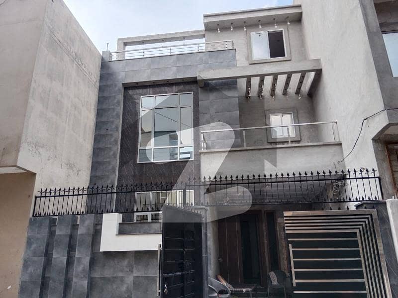 8 Marla Beautiful House For sale in Shadab Garden