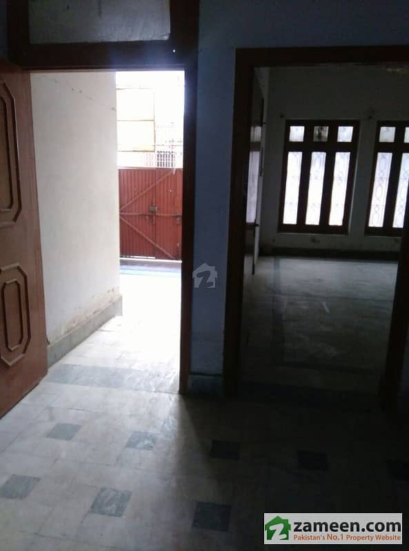 Street Number 1 - Haseeb Shaheed Colony - Portion For Rent