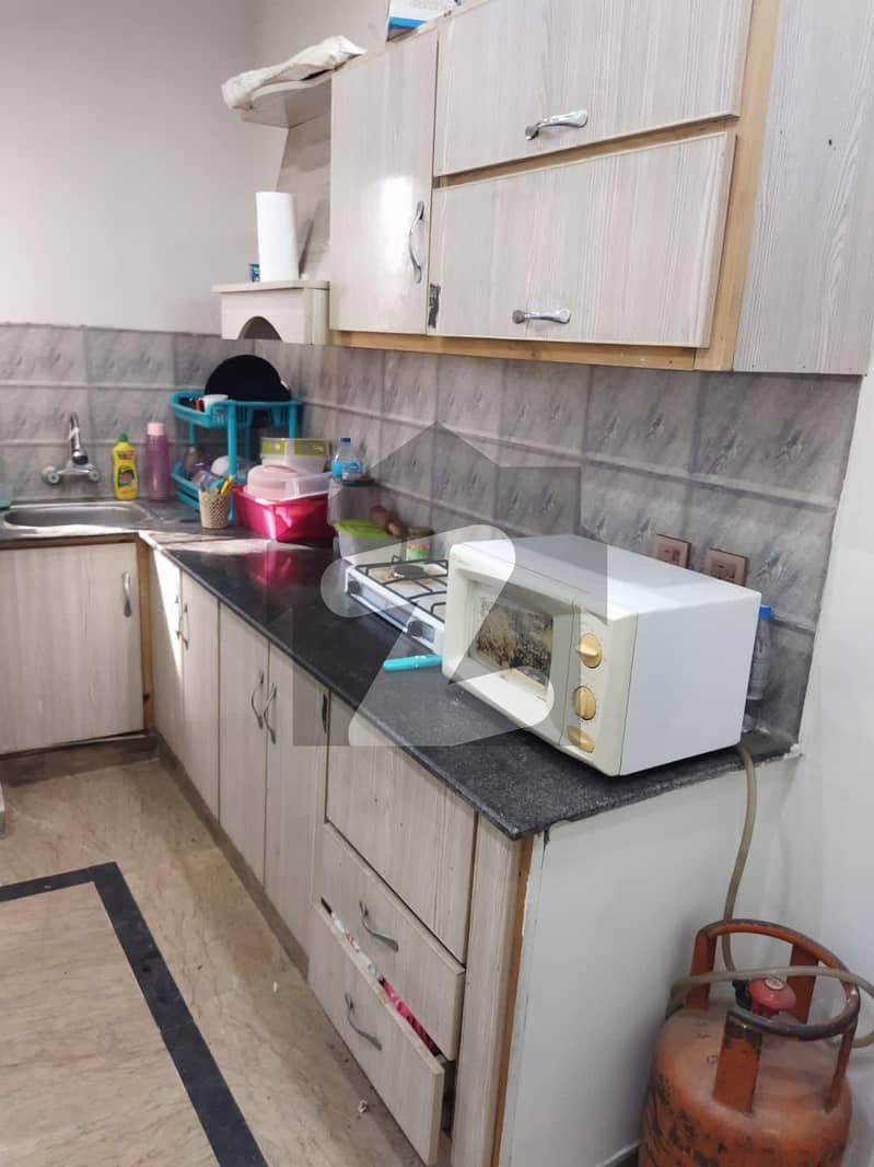 2 BEDROOM APARTMENT FOR SALE MONTHLY RENTAL ( 50k ) Jail Road, Lahore ID45948120