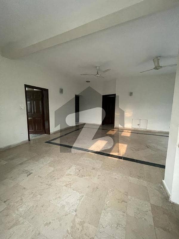 Gulberg, PAF Falcon Complex House Sized 20 Marla Is Available