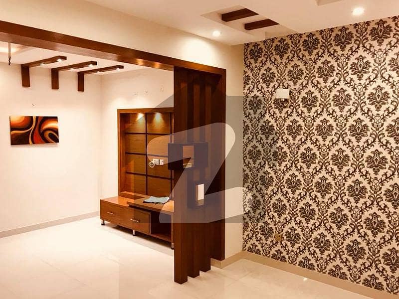 اعوان ٹاؤن لاہور میں 3 کمروں کا 4 مرلہ مکان 86 لاکھ میں برائے فروخت۔
