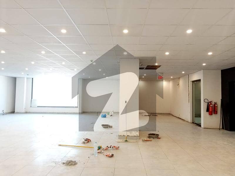Property Links Offering 3800 Sq. ft Commercial Space For Office On Rent