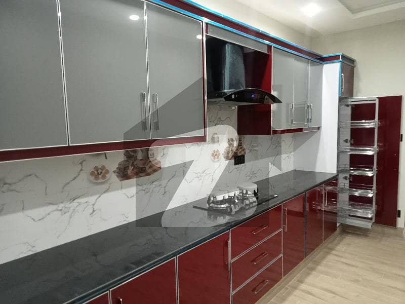 Single Unit House Is Available Single Unit House Is Available