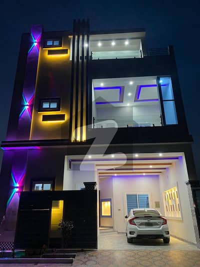 Japan Town New Brand Stylish 5 Marla Triple Storey House For Sale