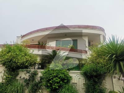 600 Square Yards House For Sale In F-10/2 Islamabad In Only Rs. 240,000,000