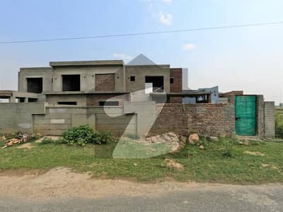 House For sale Is Readily Available In Prime Location Of Khayaban-e-Amin - Block Q