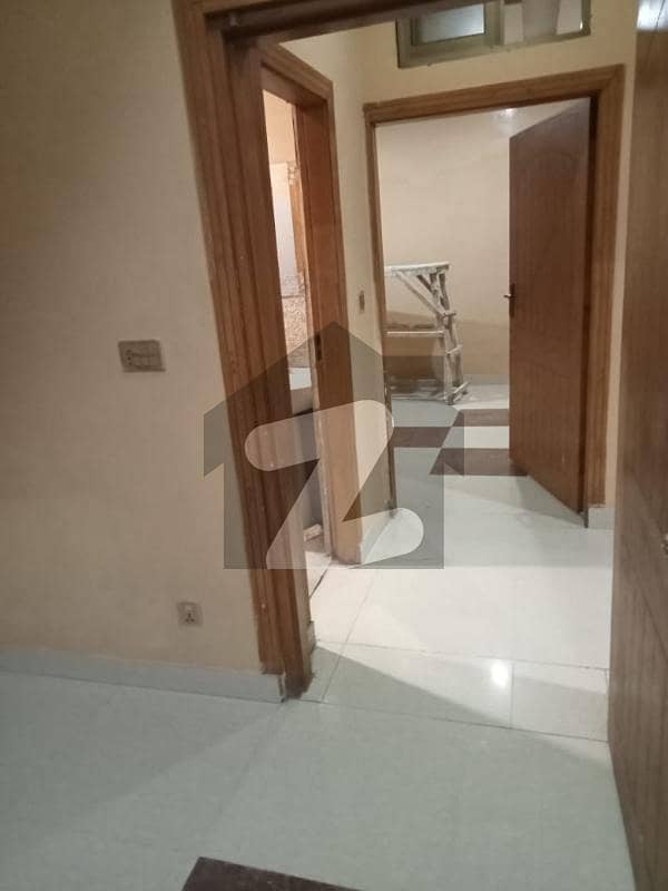 2 Bed Apartment For Sale On 2nd Floor (gas& Lift Available) In Overseas 5 Phase 8