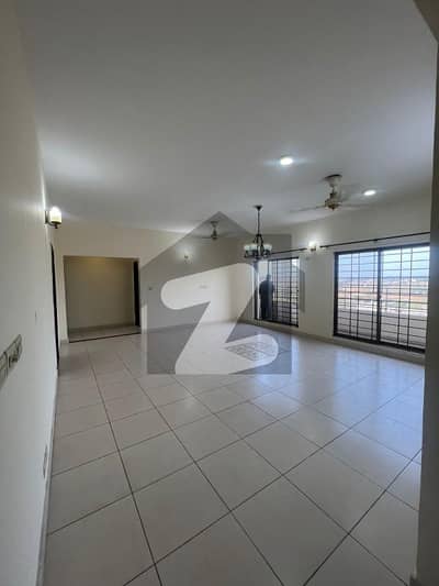 3 Bedroom Apartment Available For Rent In Askari 14