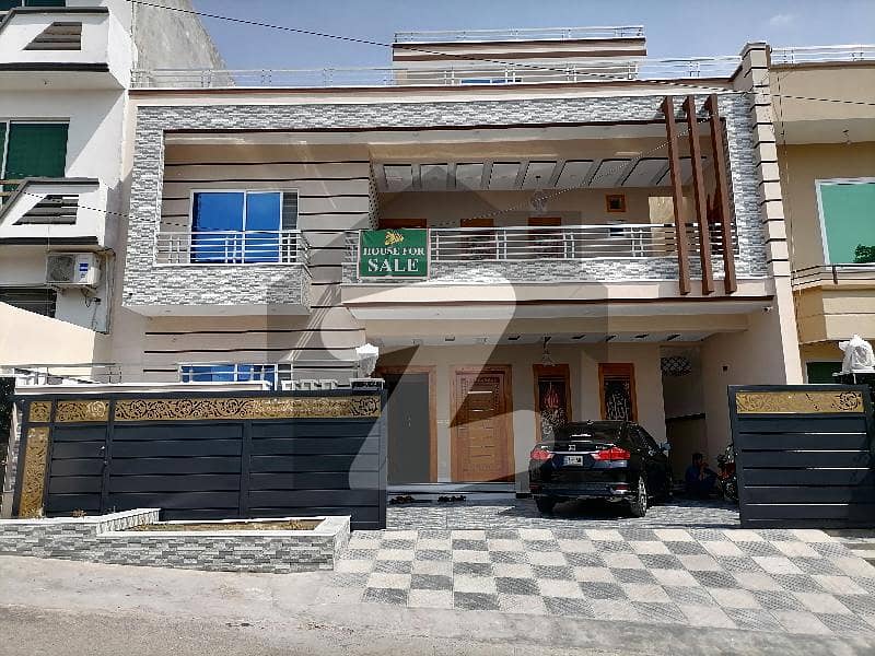 سوان گارڈن ۔ بلاک اے سوان گارڈن,اسلام آباد میں 6 کمروں کا 12 مرلہ مکان 5.0 کروڑ میں برائے فروخت۔