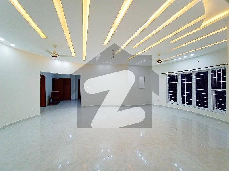 Brand New Kanal Portion Available For Rent