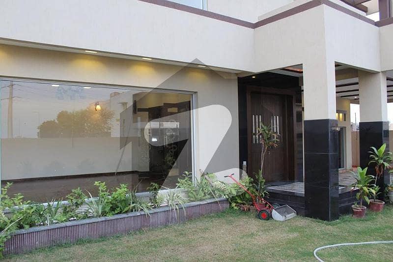 Kanal House Lower Portion With Gas Connection Available For Rent In DHA Phase 6-C