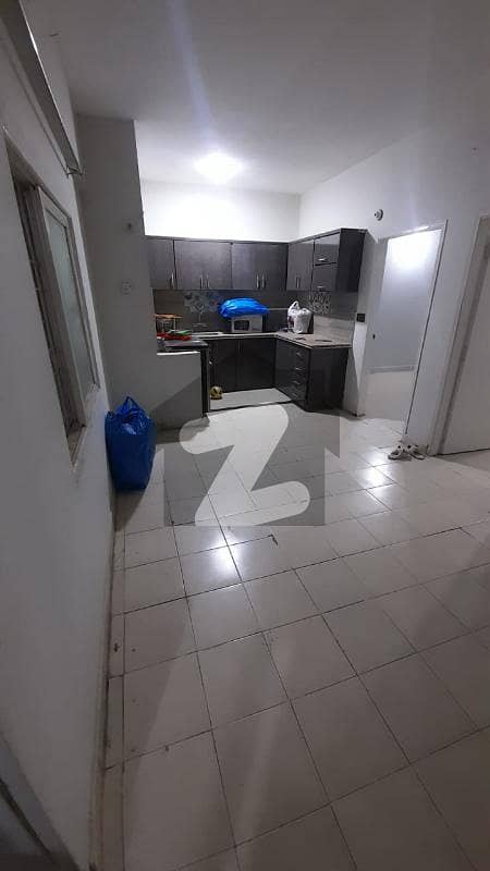 Flat 2 bed lounge 4th floor available
for rent at FB area blk 14 near rizwan park