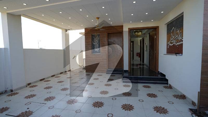 10 Marla Beautiful House With Basement For Sale In Dha Phase 8 Z6 Block Original Pictures