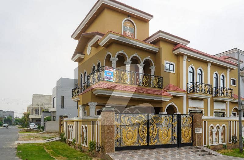 10 Marla Corner Brand New Luxury House For SALE In Tariq Gardens