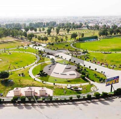 سینٹرل پارک ہاؤسنگ سکیم لاہور میں 4 کمروں کا 5 مرلہ مکان 55 ہزار میں کرایہ پر دستیاب ہے۔