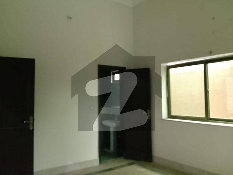 Ready To Buy A House 2.25 Marla In Gulberg Valley